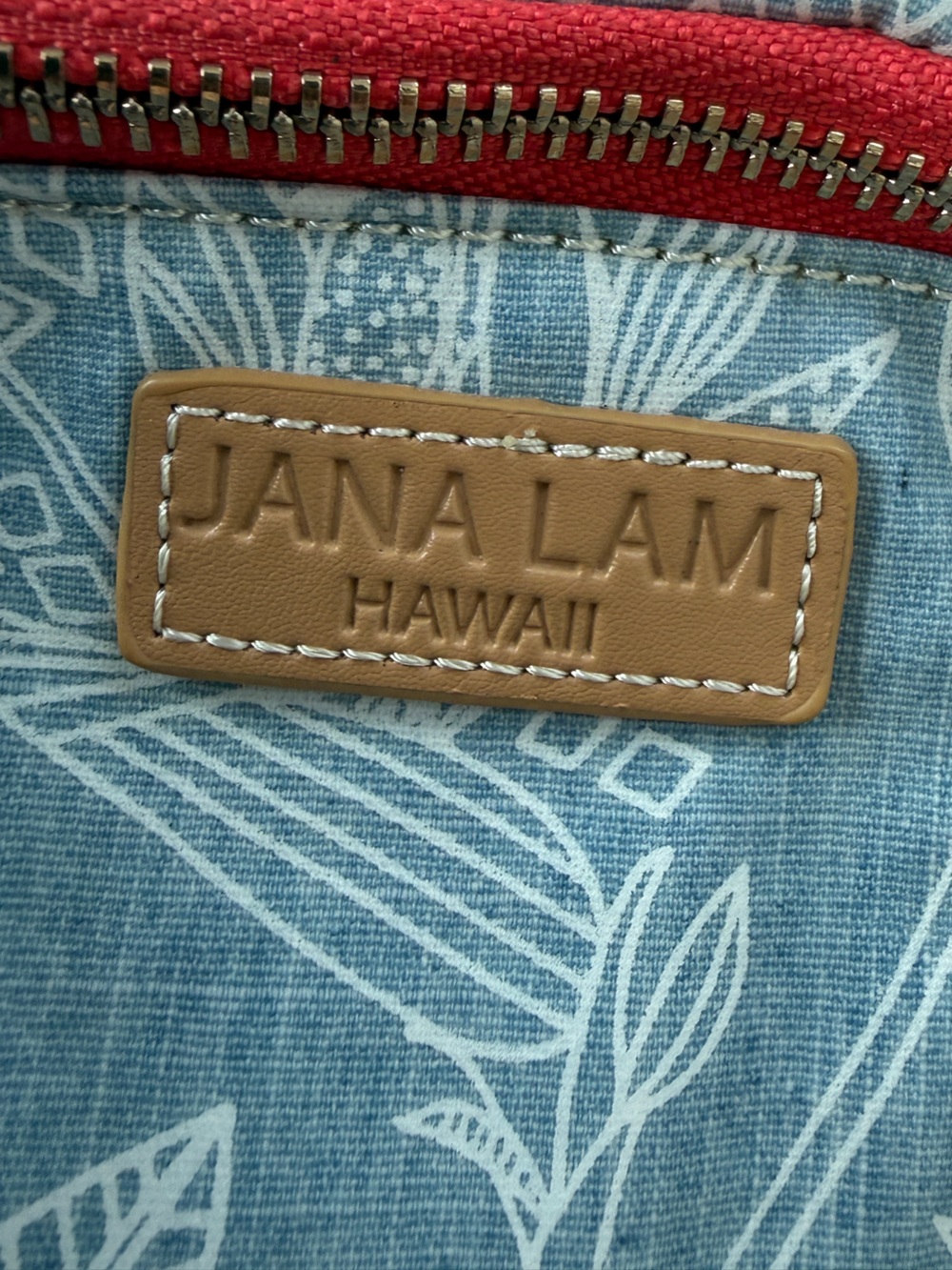 New Jana Lam Hawaii Fanny Pack - Blue Leaf Print - Picture 11 of 11
